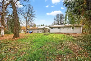 130 Acorn St, Merlin, OR 97532 - Photo 37