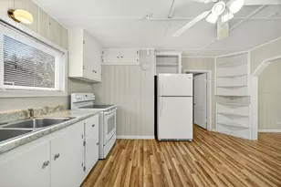 130 Acorn St, Merlin, OR 97532 - Photo 13