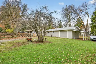 130 Acorn Street, Merlin, OR 97532 - Photo 33