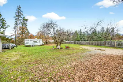 130 Acorn Street, Merlin, OR 97532 - Photo 35