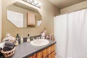 3855 NW Montgomery Ave, Redmond, OR 97756 - Photo 11