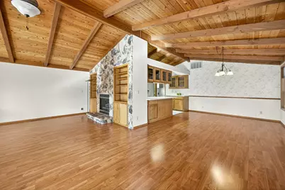 465 Creekside Circle, Central Point, OR 97502 - Photo 5