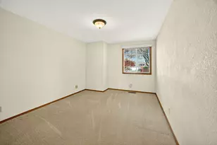 465 Creekside Cir, Central Point, OR 97502 - Photo 15