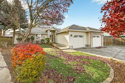 465 Creekside Circle, Central Point, OR 97502 - Photo 1