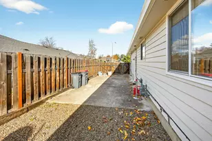 465 Creekside Cir, Central Point, OR 97502 - Photo 35