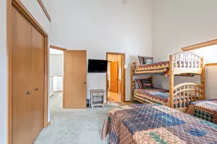 17714 Lake Aspen Ct, Sunriver, OR 97707 - Photo 23