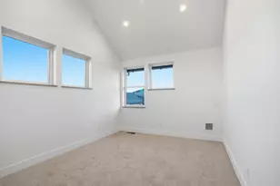 3329 NW Leavitt Ln, Bend, OR 97703 - Photo 43