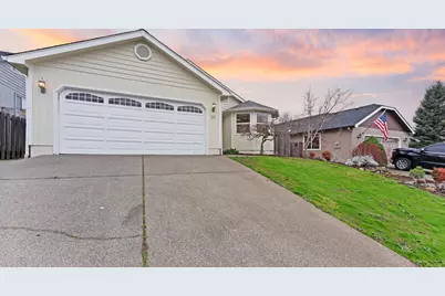 185 Independence Drive, Grants Pass, OR 97527 - Photo 3