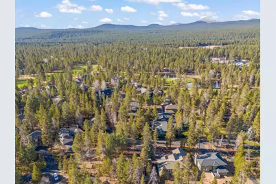 17822 Big Leaf Lane, Sunriver, OR 97707 - Photo 45