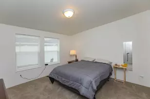 333 Mountain View Dr, Talent, OR 97540 - Photo 11