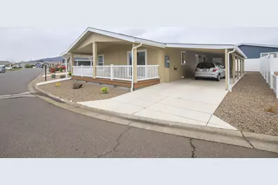 333 Mountain View Drive #UNIT 86, Talent, OR 97540 - Photo 3