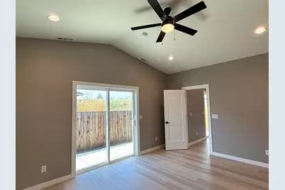 337 Quail Circle, Talent, OR 97540 - Photo 13