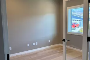 337 Quail Cir, Talent, OR 97540 - Photo 3