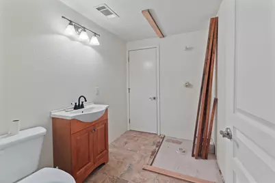 36793 Redwood Highway, Cave Junction, OR 97523 - Photo 33