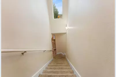 1448 NE Jennifer Way, Grants Pass, OR 97526 - Photo 33