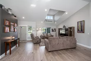 53845 Pine Grove Rd, La Pine, OR 97739 - Photo 7