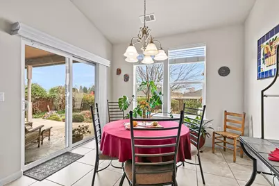 268 Robert Trent Jones Boulevard, Eagle Point, OR 97524 - Photo 15