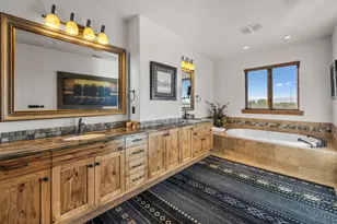 22887 Ghost Tree Ln, Bend, OR 97701 - Photo 43