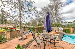 2759 Pennington Dr, Medford, OR 97504 - Photo 41