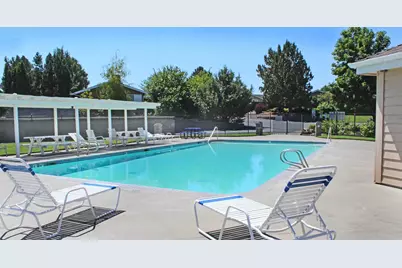 2394 NE Crocus Way, Bend, OR 97701 - Photo 37