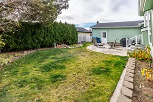 2394 NE Crocus Way, Bend, OR 97701 - Photo 27