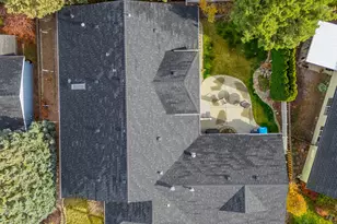 2394 NE Crocus Way, Bend, OR 97701 - Photo 37