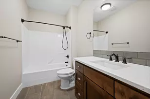 291 Sun Vista Dr, Redmond, OR 97756 - Photo 29