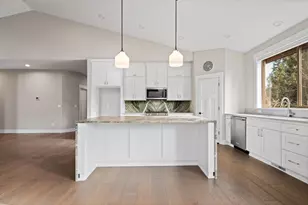 291 Sun Vista Dr, Redmond, OR 97756 - Photo 15