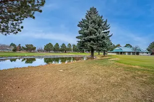 2755 SW Greens Blvd, Redmond, OR 97756 - Photo 37