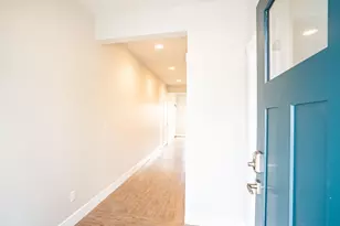 2755 SW Greens Blvd, Redmond, OR 97756 - Photo 5