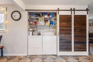 835 SW 14th St, Redmond, OR 97756 - Photo 11