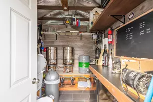 835 SW 14th St, Redmond, OR 97756 - Photo 27