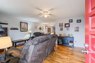 835 SW 14th St, Redmond, OR 97756 - Photo 3