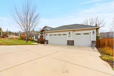 2449 SW 43rd Street, Redmond, OR 97756 - Photo 5