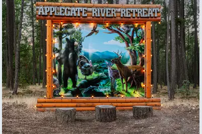 11655 Highway 238, Jacksonville, OR 97530 - Photo 17