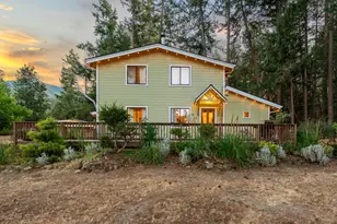 11655 Hwy 238, Jacksonville, OR 97530 - Photo 21