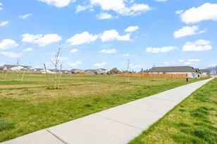 1256 NW Fairway Rd, Madras, OR 97741 - Photo 31