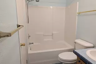 1055 N 5th St, Jacksonville, OR 97530 - Photo 25