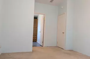 1055 N 5th St, Jacksonville, OR 97530 - Photo 17