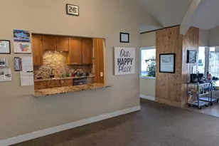1055 N 5th St, Jacksonville, OR 97530 - Photo 33