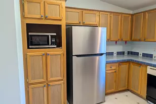 1055 N 5th St, Jacksonville, OR 97530 - Photo 11