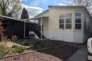 1055 N 5th St, Jacksonville, OR 97530 - Photo 25