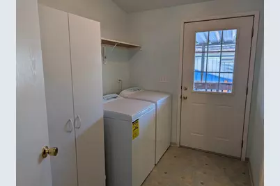 1055 N 5th Street #UNIT 110, Jacksonville, OR 97530 - Photo 21