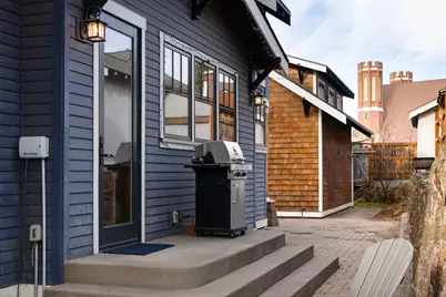 314 NW Georgia Avenue, Bend, OR 97703 - Photo 45