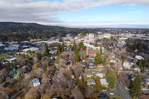 314 NW Georgia Ave, Bend, OR 97703 - Photo 51