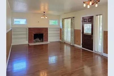 55 N Orange Street, Medford, OR 97501 - Photo 3