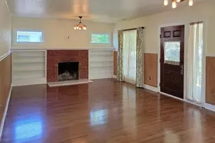 55 N Orange St, Medford, OR 97501 - Photo 3