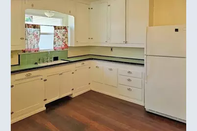 55 N Orange Street, Medford, OR 97501 - Photo 9