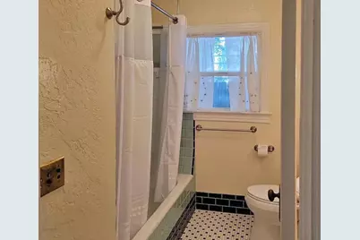 55 N Orange Street, Medford, OR 97501 - Photo 21