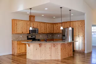 1752 NW Upas Ave, Redmond, OR 97756 - Photo 7